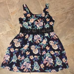 Floral Dress with Zipper